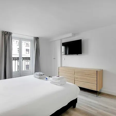 Cmg - Operagrands Magasins Apartment