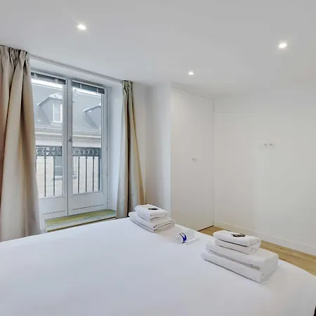 Apartment Cmg - Operagrands Magasins *